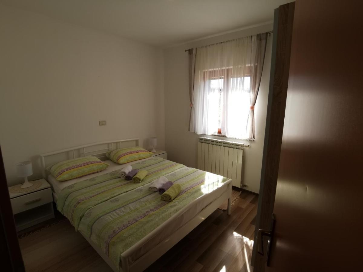 Apartmani Berber Babici Εξωτερικό φωτογραφία