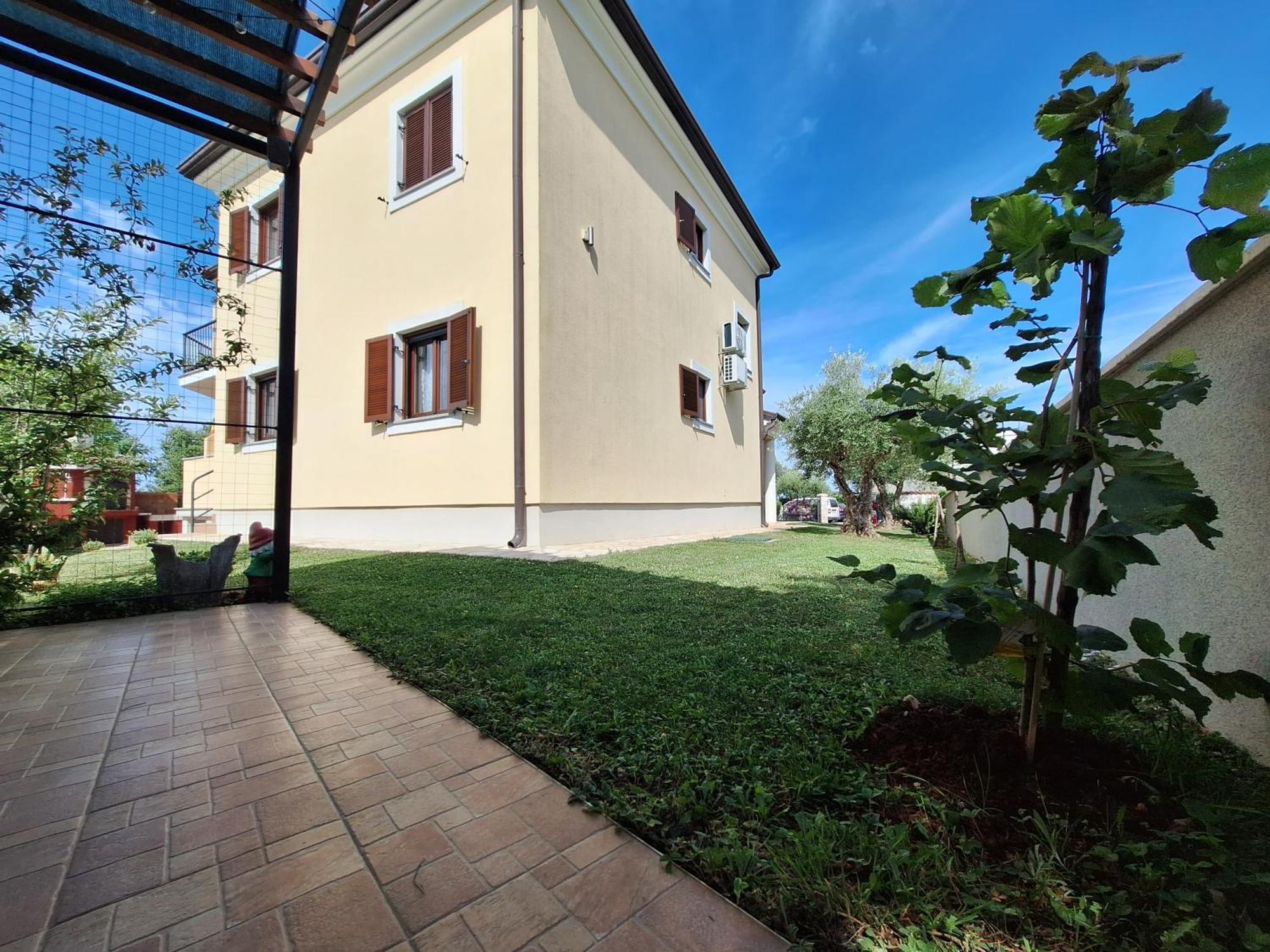 Apartmani Berber Babici Εξωτερικό φωτογραφία