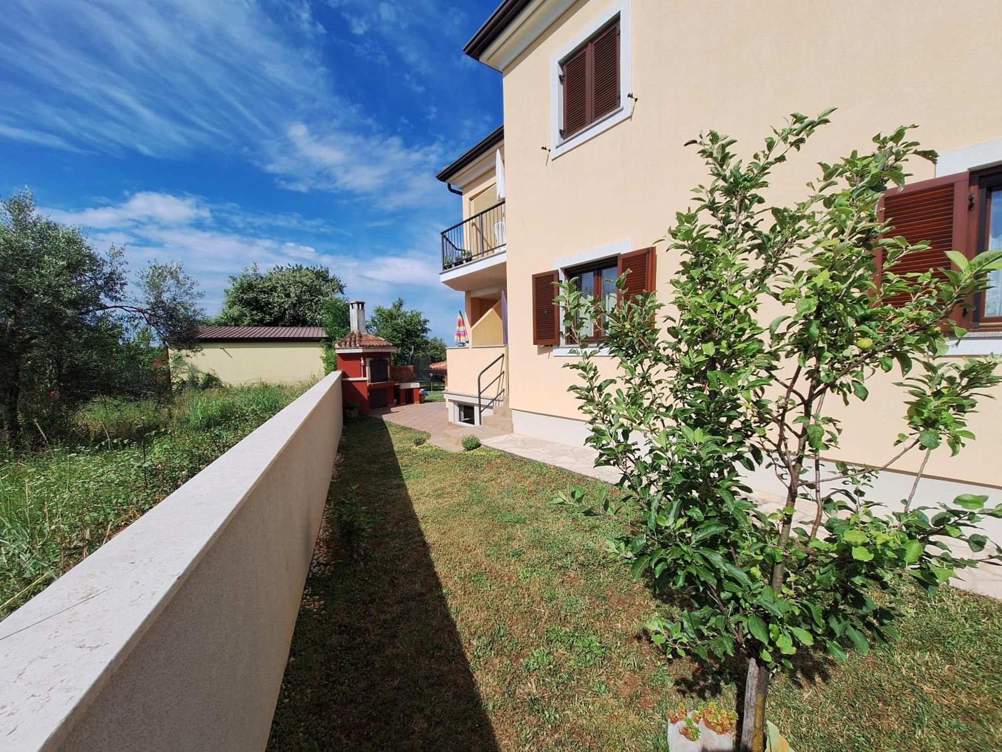Apartmani Berber Babici Εξωτερικό φωτογραφία